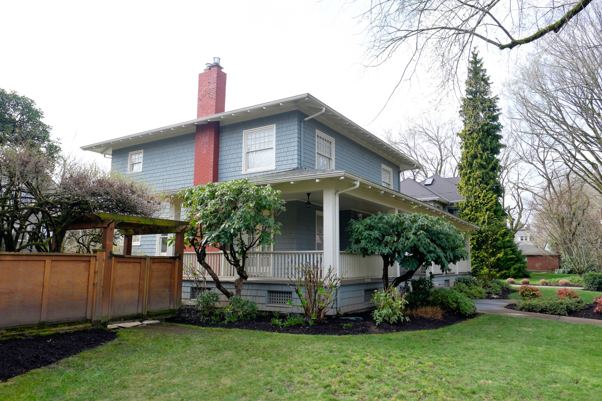 Why Laurelhurst Homeowners Choose Professional Pest Control in Portland